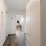 Schlegelhansenhof 아파트 *